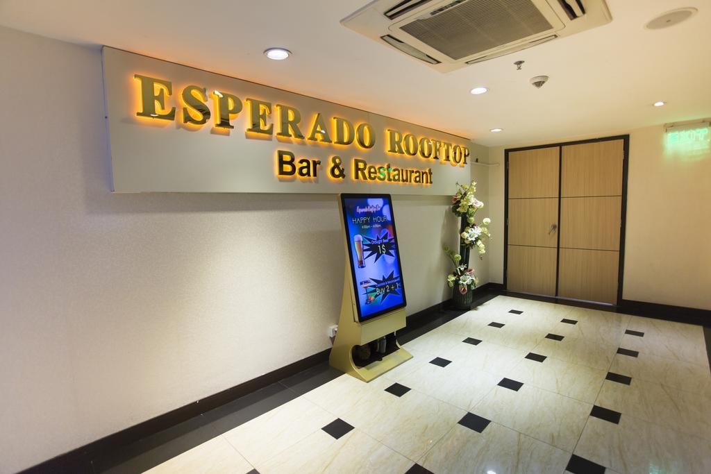 Esperado Lake View Hotel Yangon Ngoại thất bức ảnh
