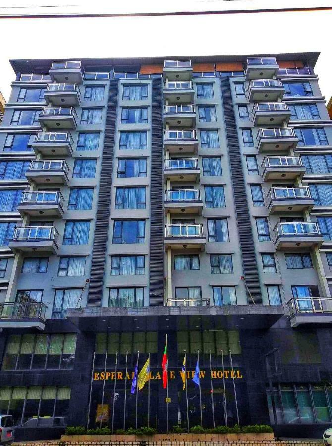 Esperado Lake View Hotel Yangon Ngoại thất bức ảnh
